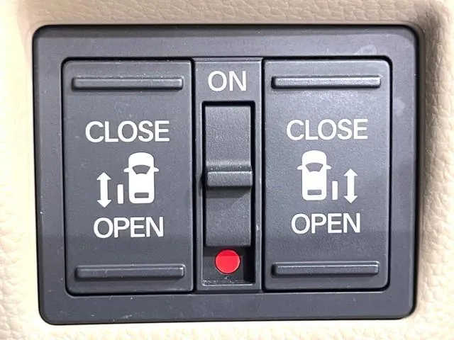 Honda N-Box 2018 photo 5