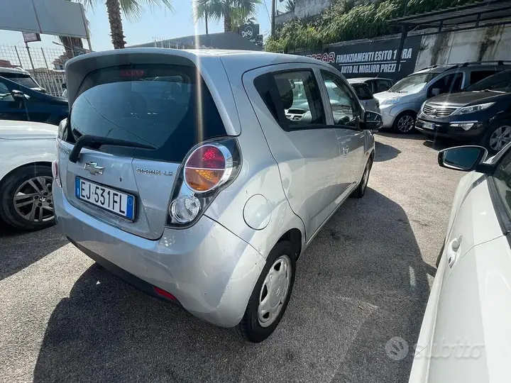 Chevrolet Spark 2011 photo 5