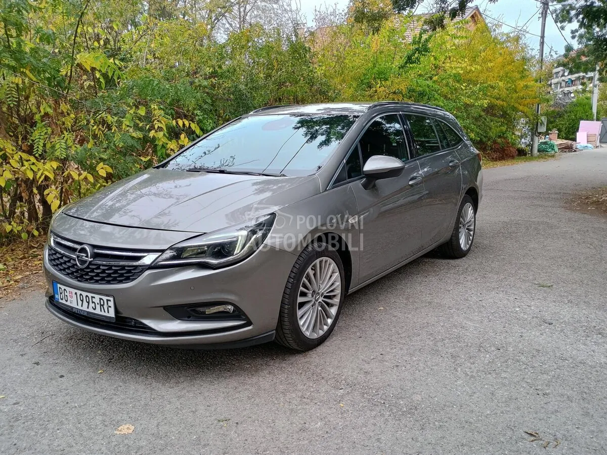 Opel Astra K 2017 photo 2