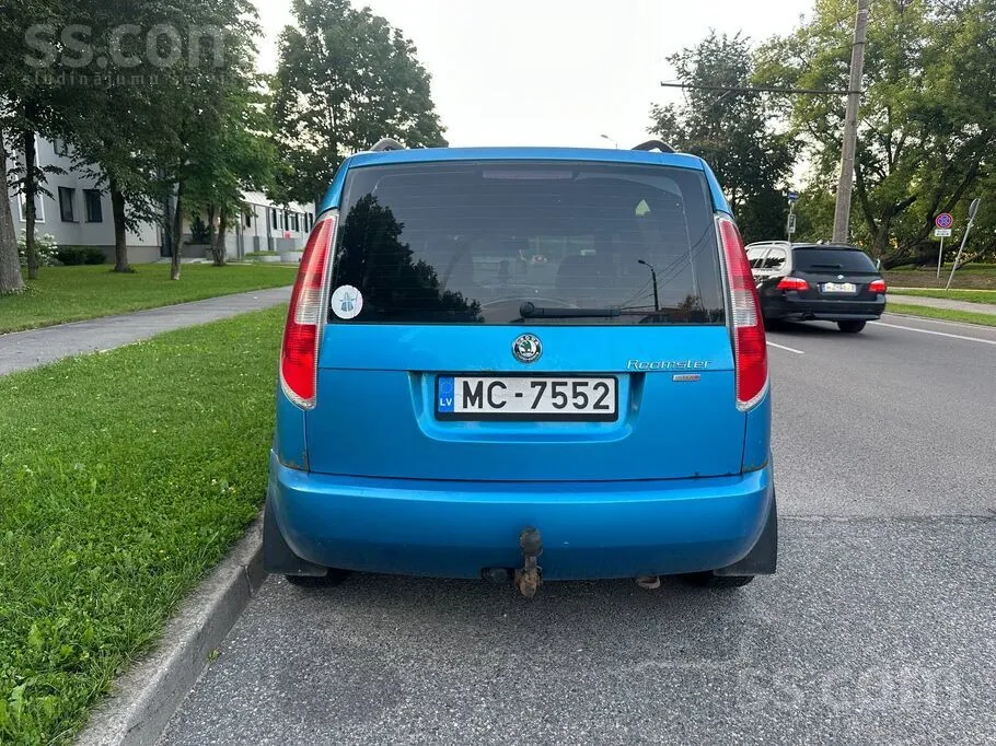 Skoda Roomster 2007 photo 3
