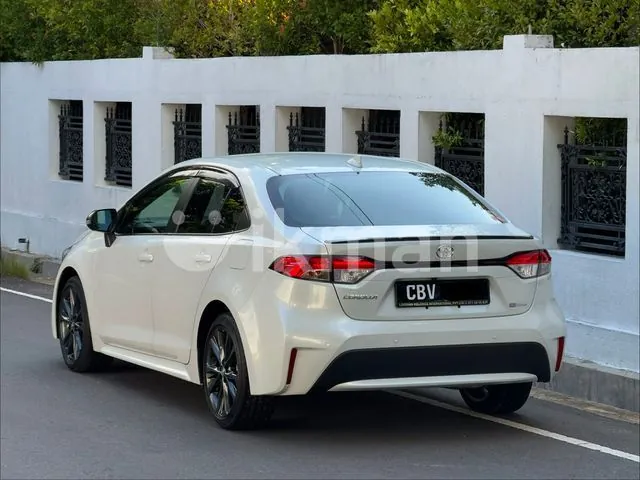 Toyota Corolla 2023 photo 2