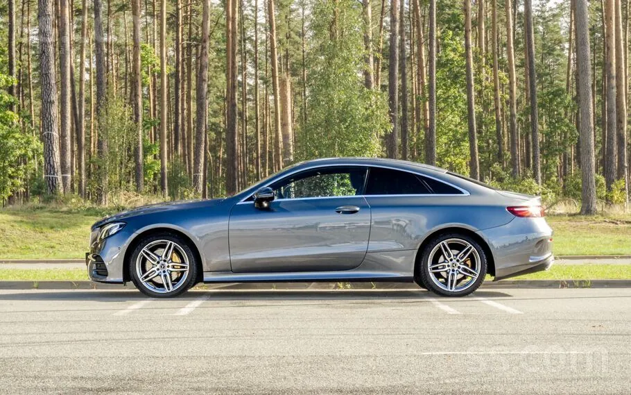 Mercedes-Benz E200 2019 photo 5
