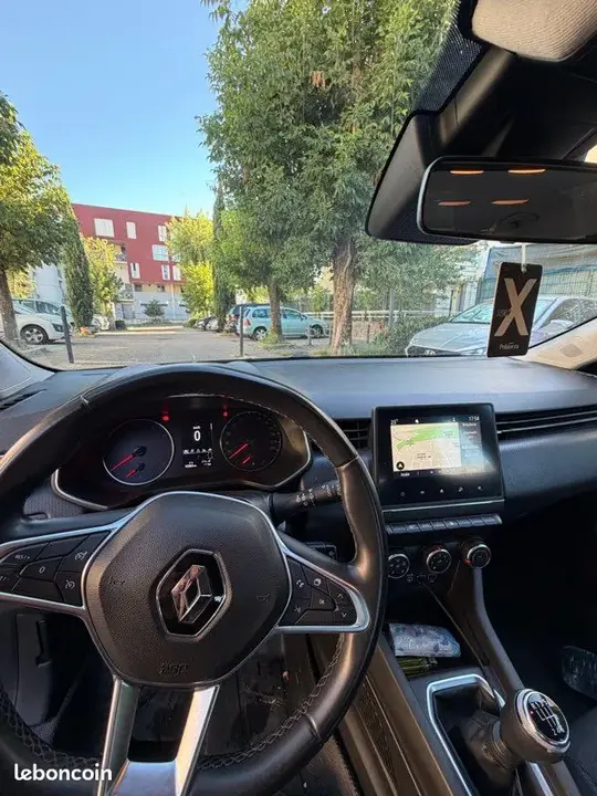 Renault Clio 2021 photo 3