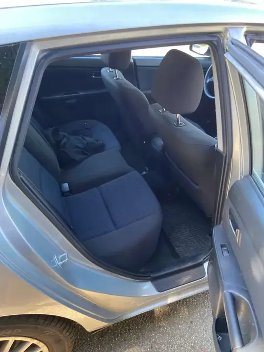 Mazda Mazda3 2007 photo 3