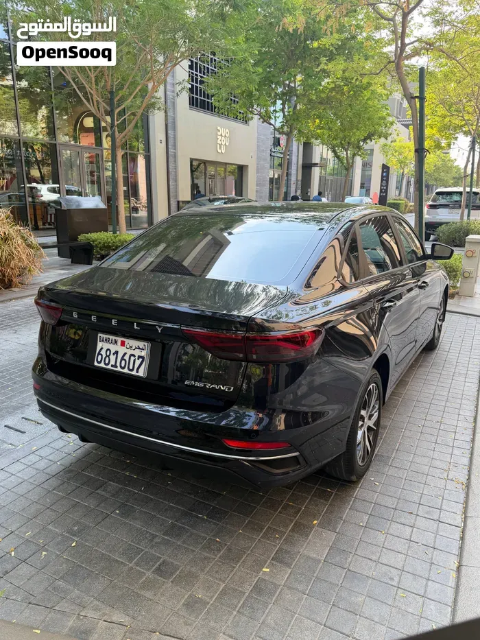 Geely Emgrand 2025 photo 2
