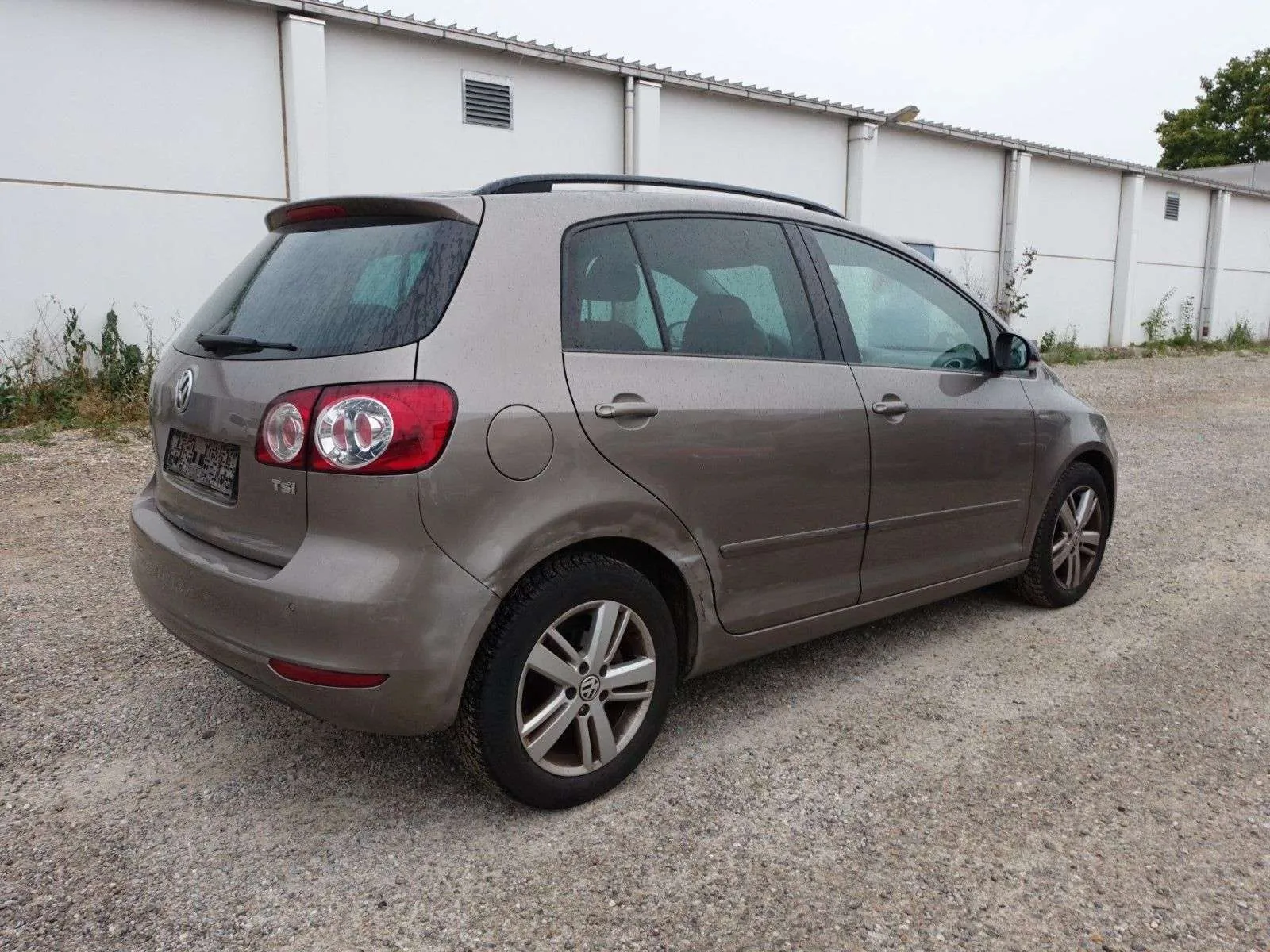 Volkswagen Golf Plus 2012 photo 2