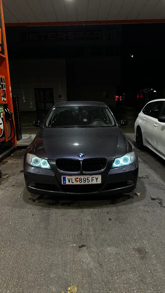 BMW 3 Series 2007 photo 2