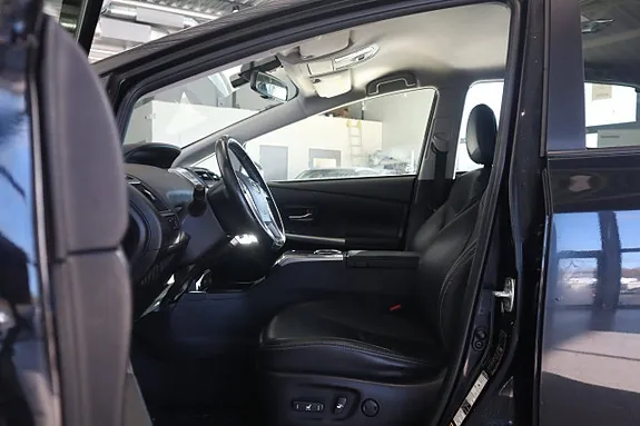 Toyota Prius 2017 photo 5