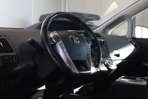 Toyota Prius 2017 photo 4