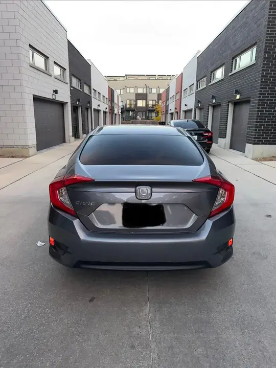 Honda Civic 2017 photo 2