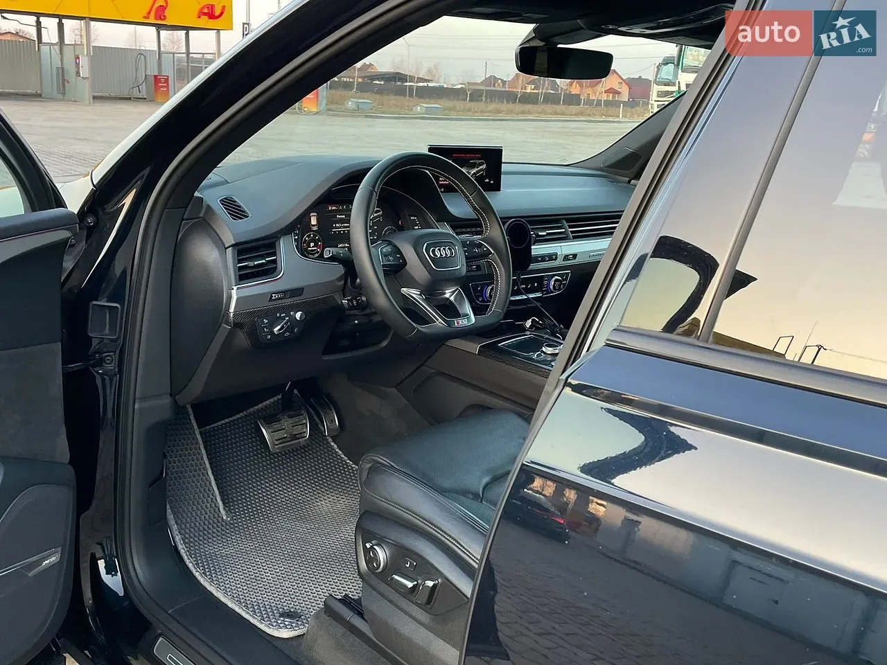 Audi Sq7 2017 photo 5