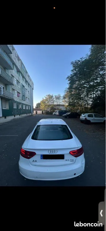 Audi A5 2010 photo 3