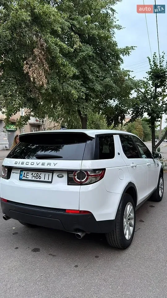 Land Rover Discovery Sport 2016 photo 5