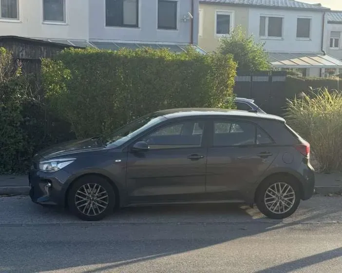 Kia Rio 2018 photo 2