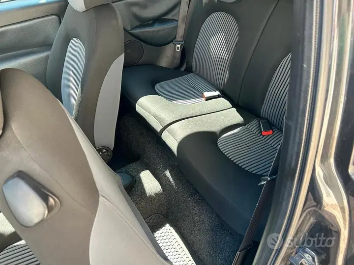 Lancia Ypsilon 2004 photo 4