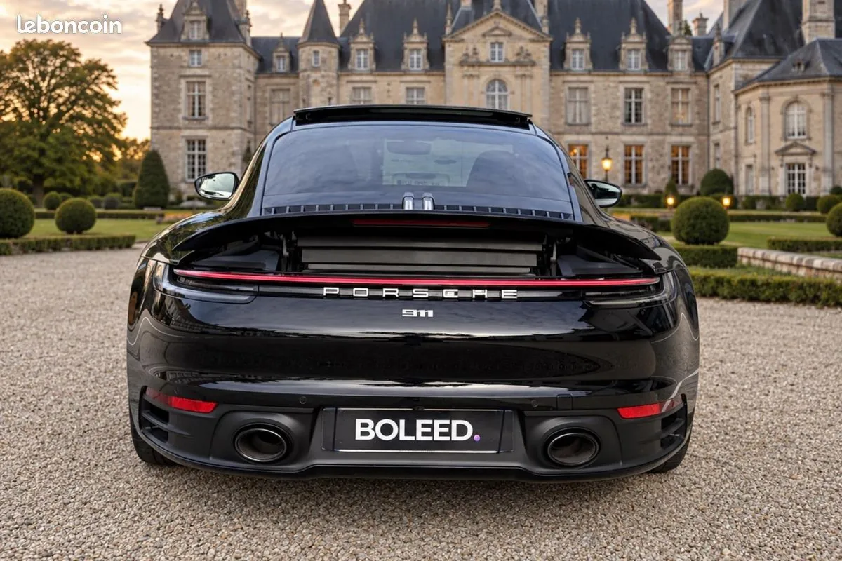 Porsche 911 2022 photo 3