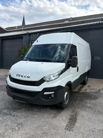 Iveco Daily 2015 photo 2