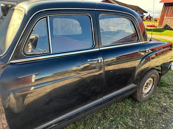 Mercedes-Benz 190