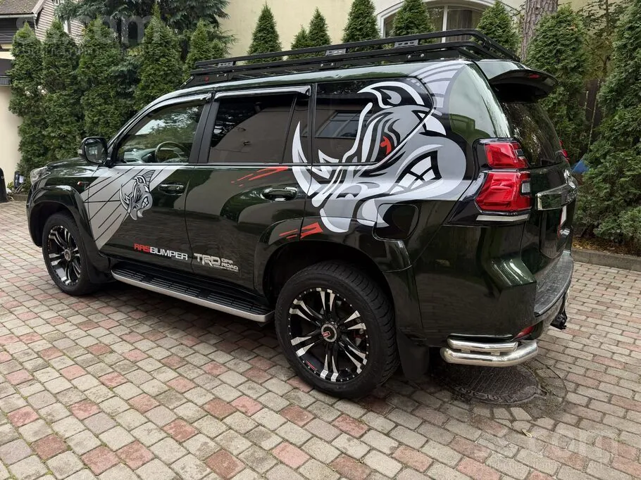 Toyota Land Cruiser 2014 photo 2