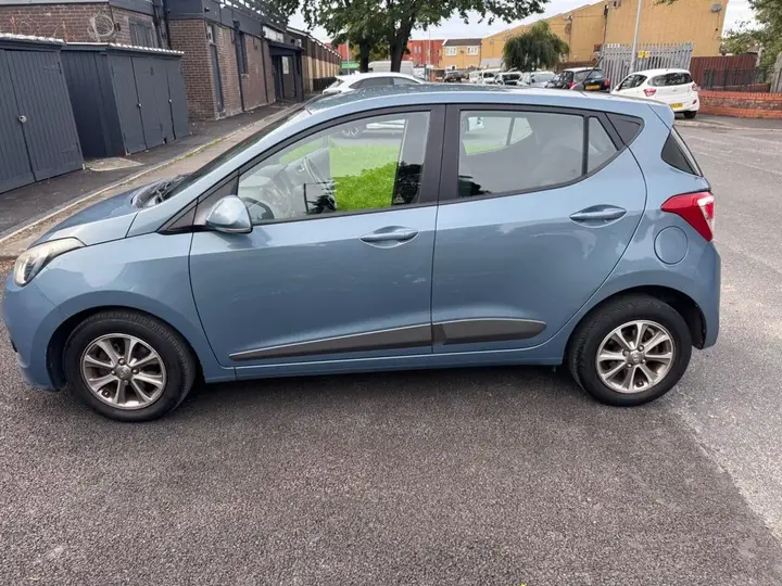 Hyundai I10 2015 photo 3