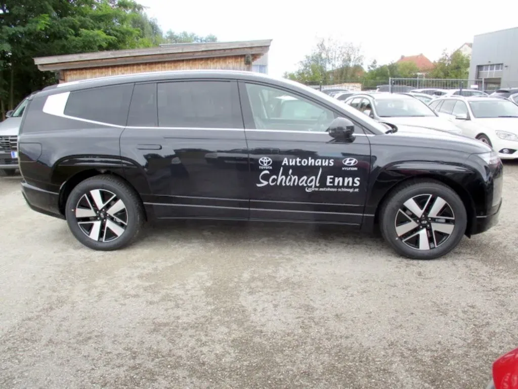 Hyundai Ioniq 9 2025 photo 2