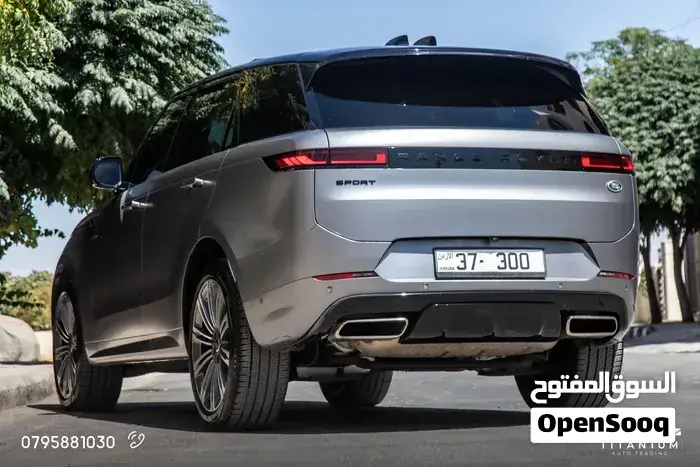 Land Rover Range Rover Sport 2023 photo 3