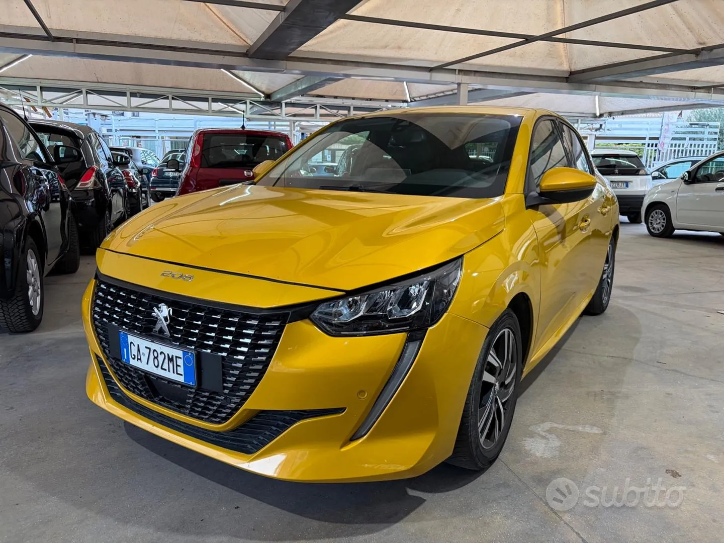 Peugeot 208