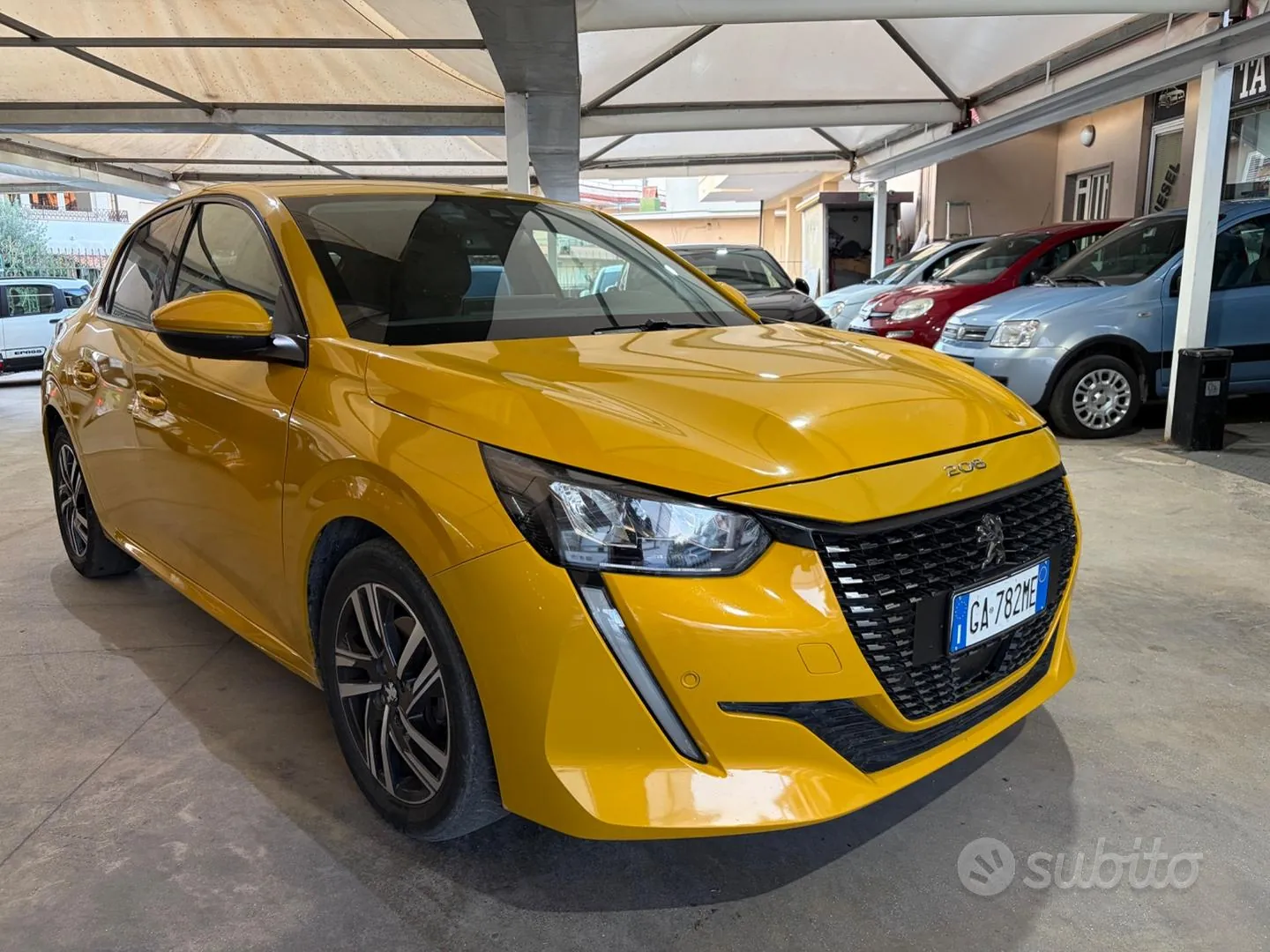 Peugeot 208 2020 photo 3
