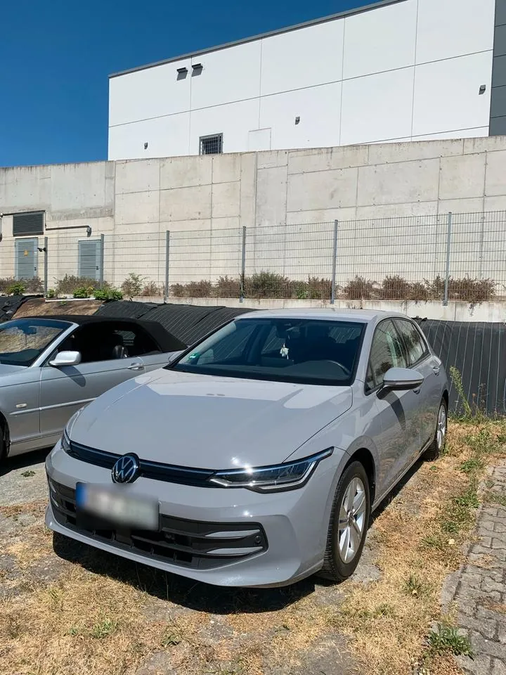 Volkswagen Golf 8