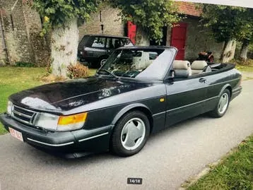 Saab 900