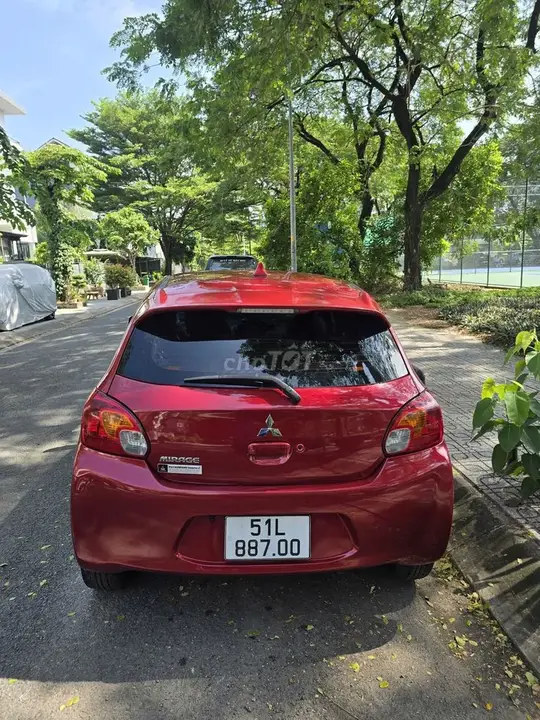 Mitsubishi Mirage 2015 photo 4