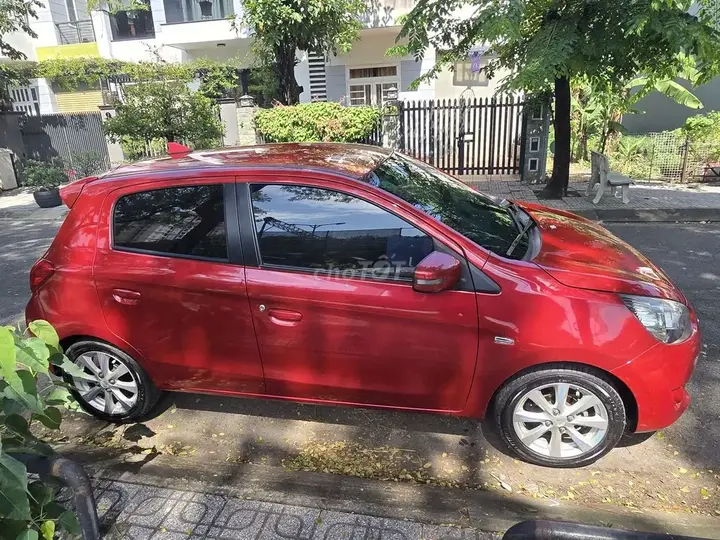 Mitsubishi Mirage 2015 photo 3