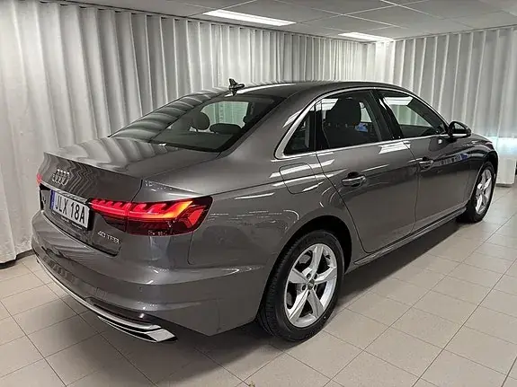 Audi A4 2020 photo 3