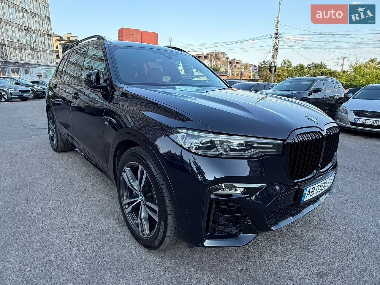 BMW X7 2020 photo 2