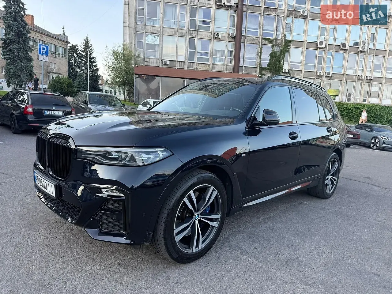 BMW X7