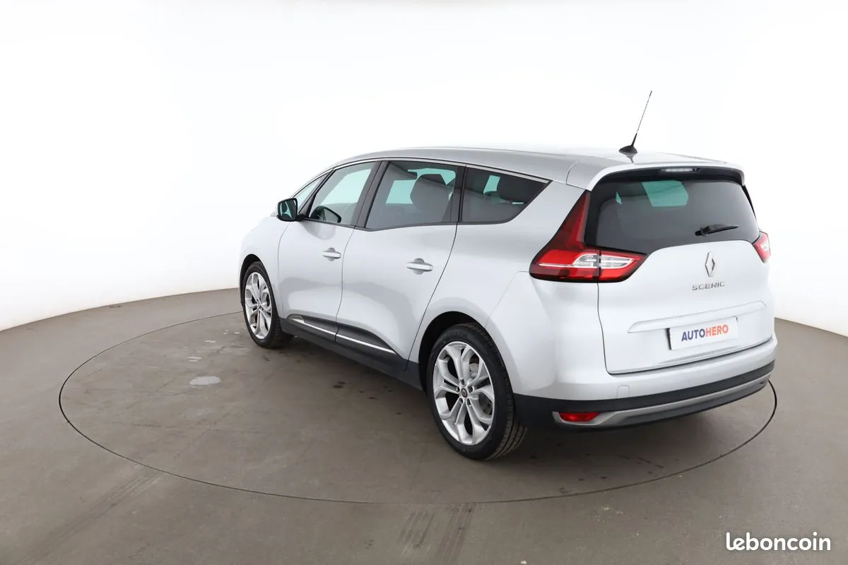 Renault Grand Scenic 2020 photo 2