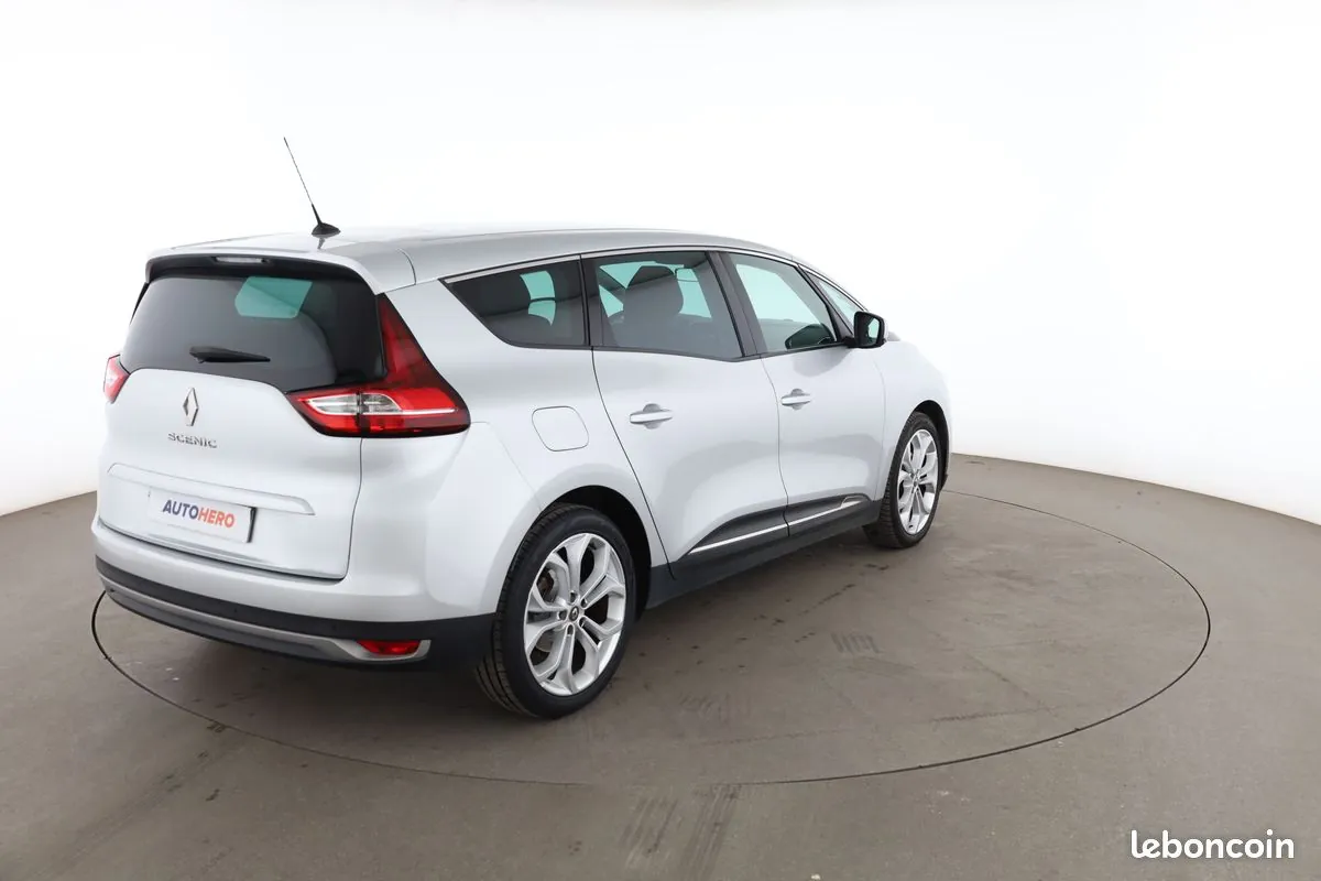 Renault Grand Scenic 2020 photo 3
