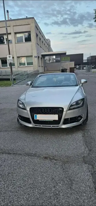 Audi Tt 2008 photo 2