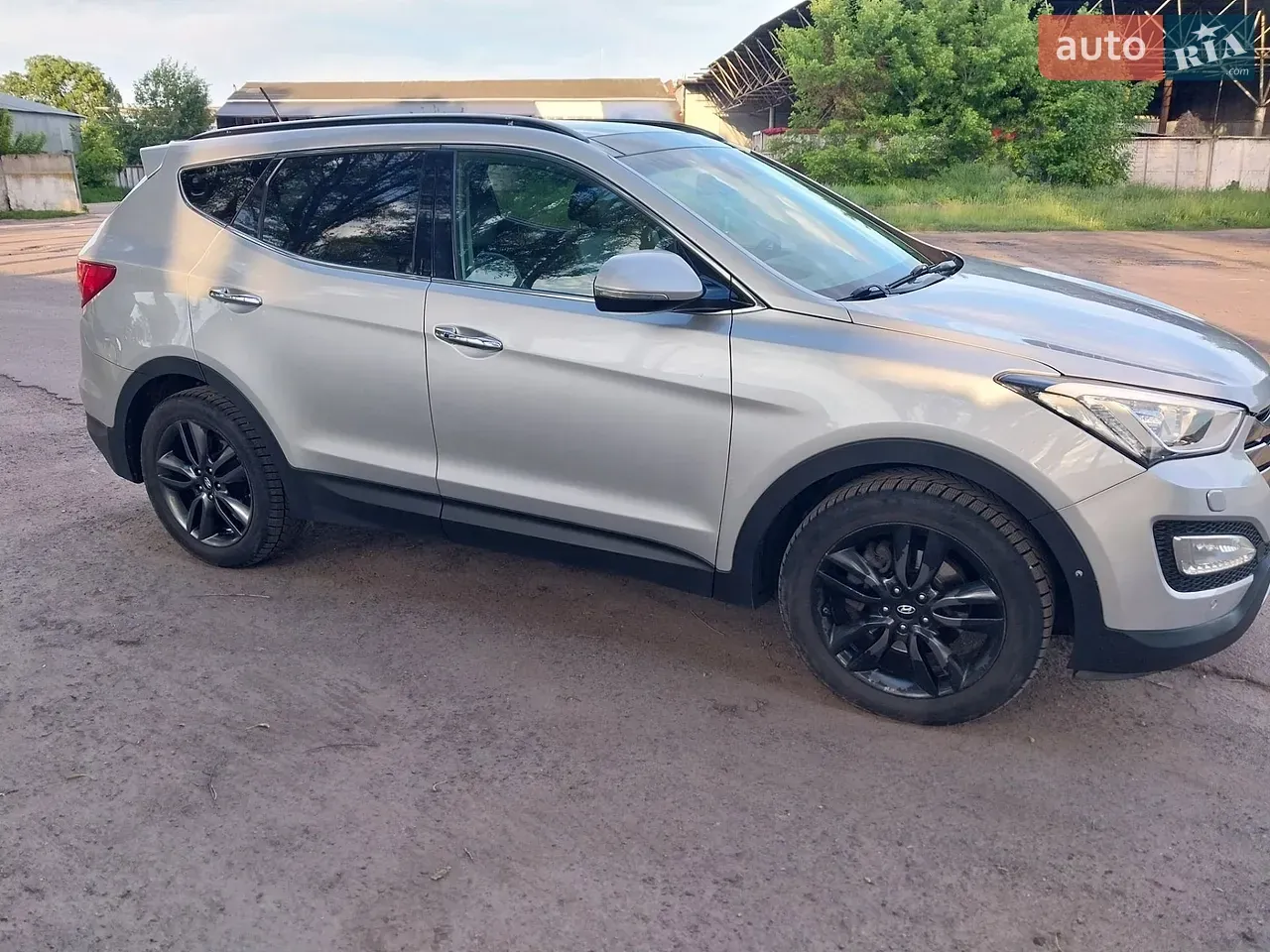 Hyundai Santa Fe 2014 photo 4
