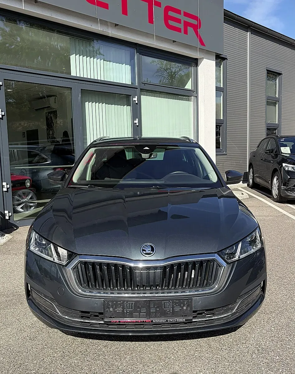Skoda Octavia 2020 photo 2