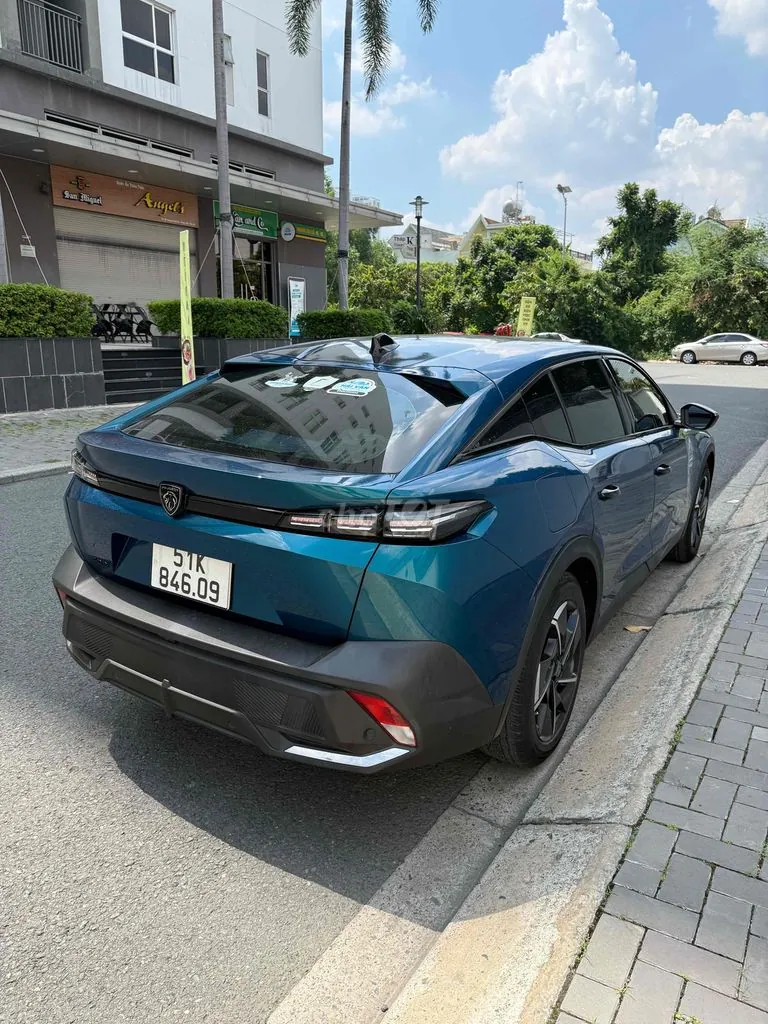 Peugeot 408 2024 photo 5