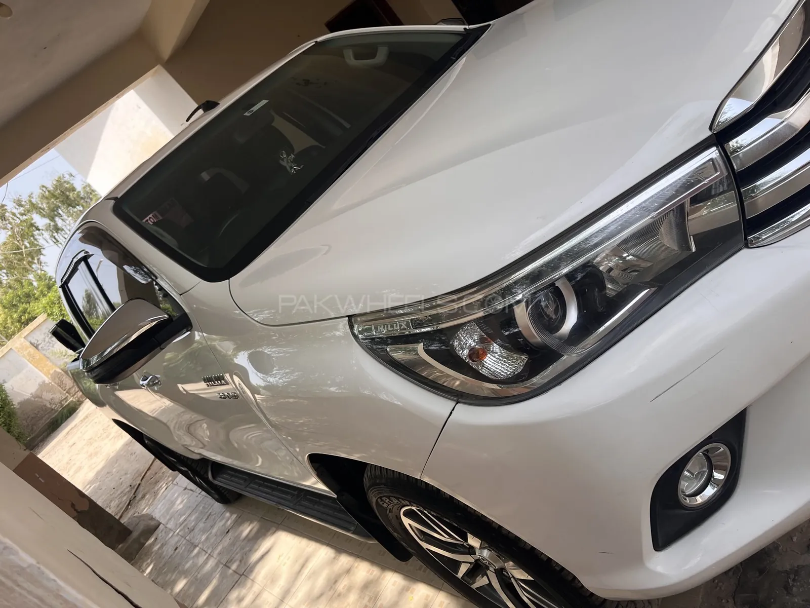 Toyota Hilux
