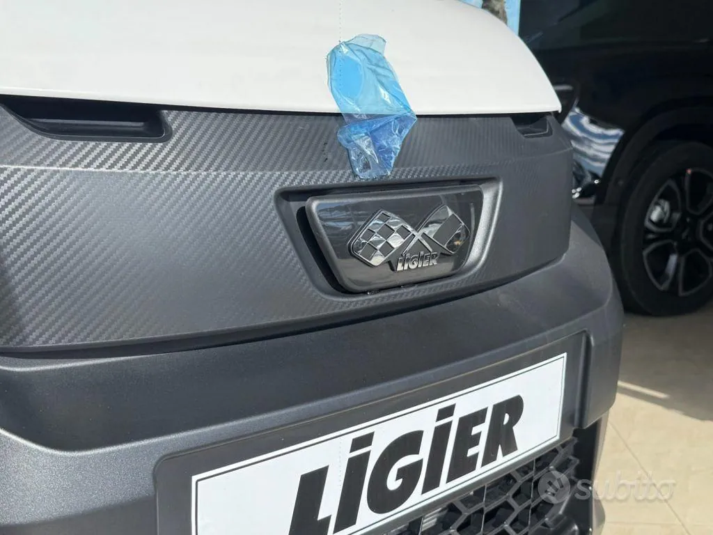 Ligier Js 50 photo 4