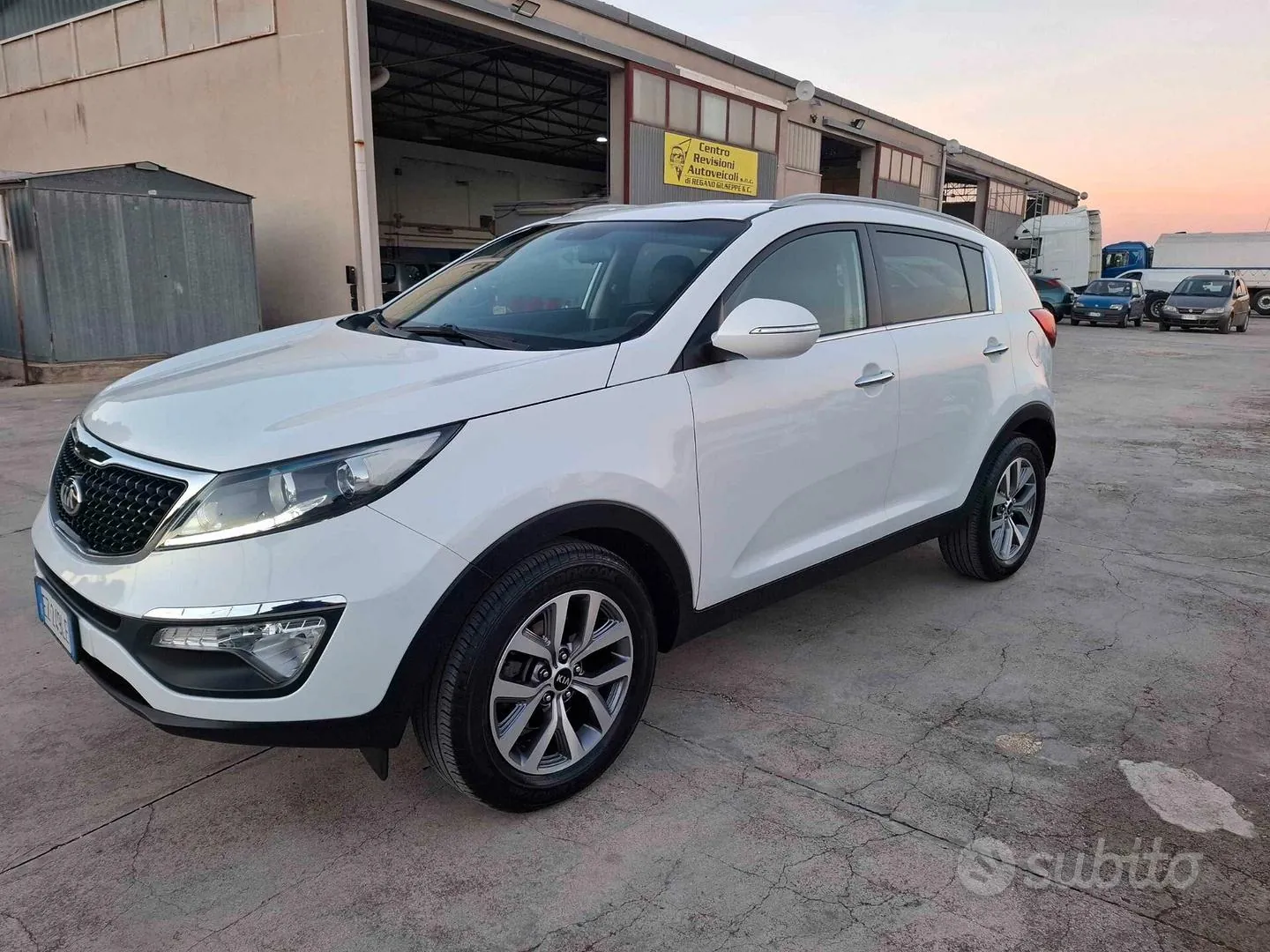 Kia Sportage 2015 photo 2