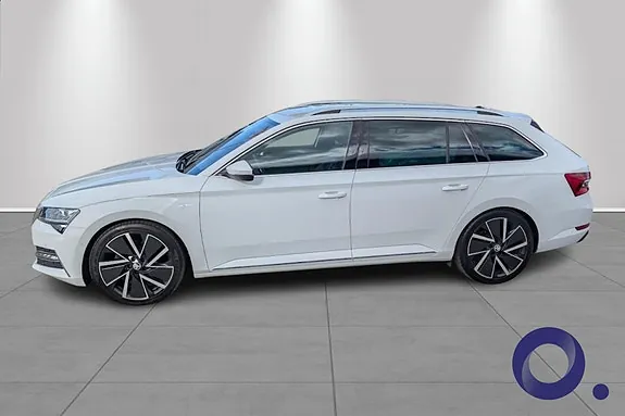 Skoda Superb 2020 photo 2