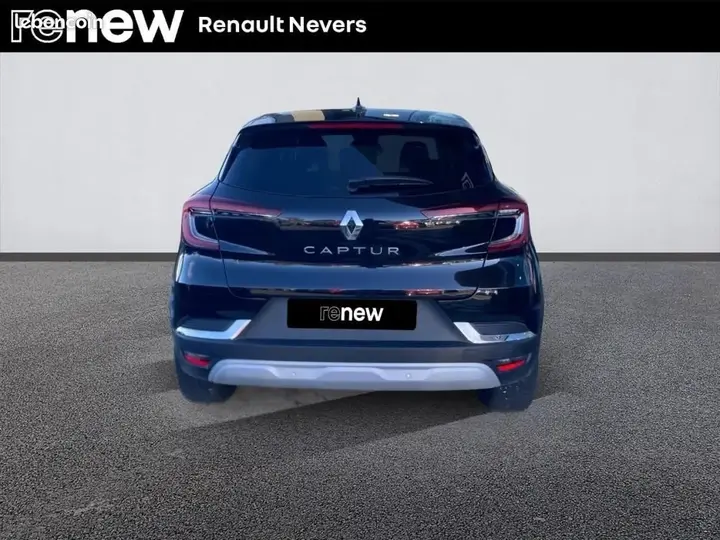 Renault Captur 2024 photo 4