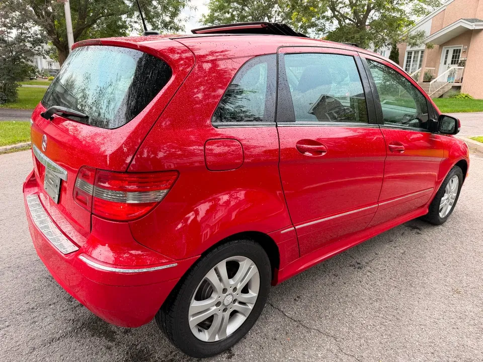 Mercedes-Benz B-Class 2009 photo 3