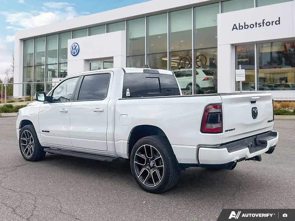 Ram 1500 2021 photo 3