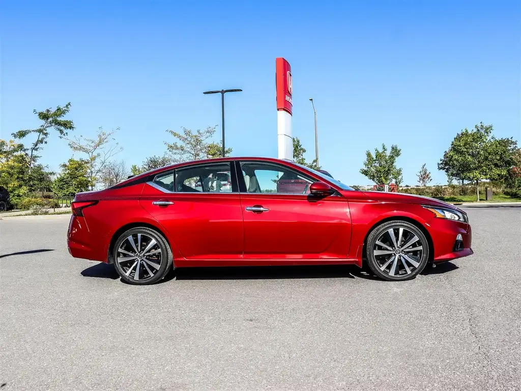 Nissan Altima 2020 photo 3