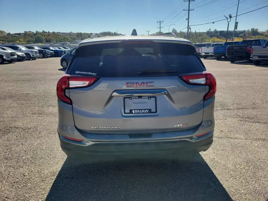 GMC Terrain 2024 photo 4